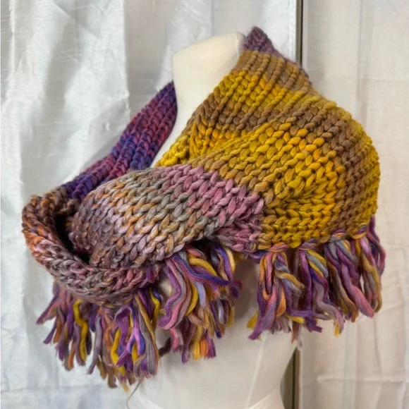 Multicolor Knit Fringe Scarf 3bn - Picture 2 of 8